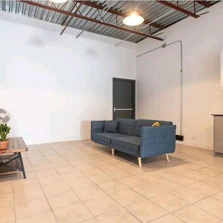 Appartement No°1~Plaza St-Hubert~Metro Jean-Talon~Jarry Parc à Montréal Extérieur photo